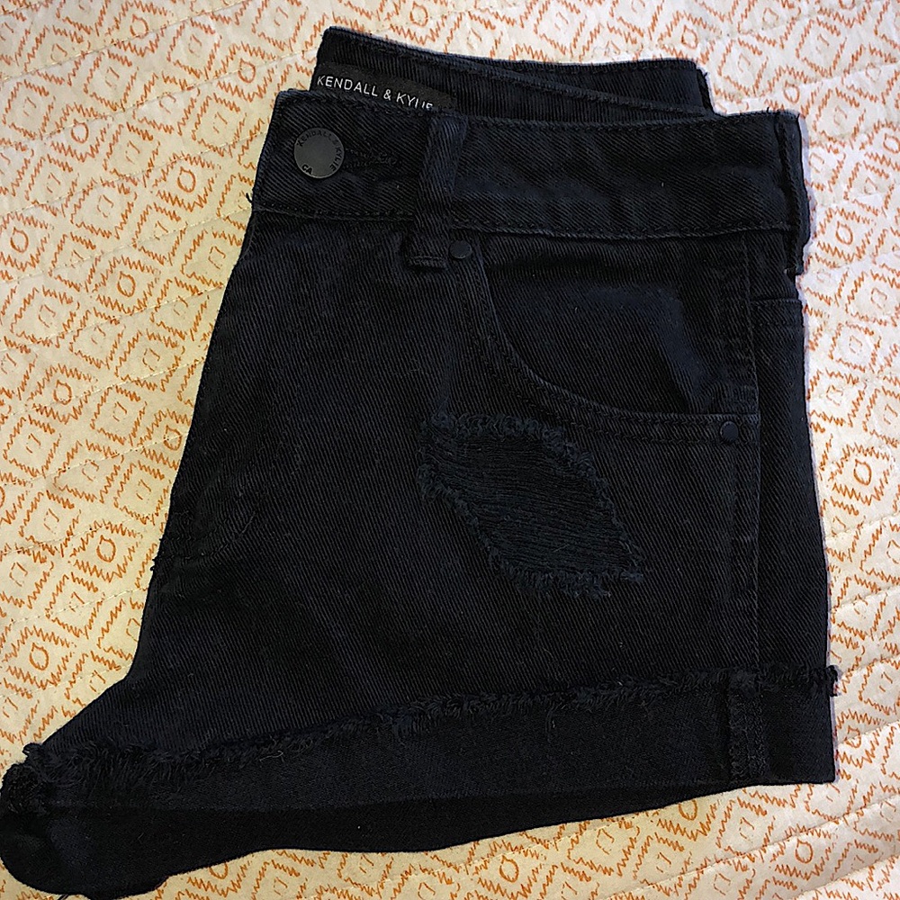 Kendall & Kylie Black High Waisted Distressed Cuffed Denim Shorts Size 24